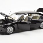 BMW 760Li E66 Negro Kyosho 1:18 - image 2 of 9