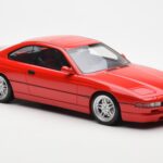 BMW 850 CSi E31 Rojo Otto 1:18 - image 4 of 6