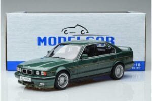 BMW Alpina B10 4.6 E34 Verde MCG 1:18 MCG18229 Metal - imagen 6 de 6