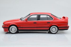 BMW Alpina B10 E34 Biturbo Rojo Otto 1:18 OT648 Resina - imagen 3 de 6