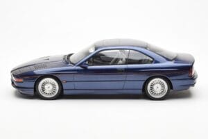 BMW Alpina B12 E38 5.7 Azul Otto 1:18 OT636 Resina - imagen 3 de 6