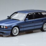 BMW Alpina B10 E34 4.0 Touring Azul Otto 1:18 OT944 Resina
