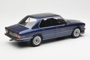 BMW Alpina B7S E12 Turbo Dark Sapphire Azul Metálico Otto 1:18 OT640 Resina - imagen 2 de 6