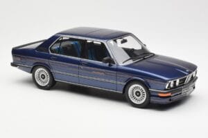 BMW Alpina B7S E12 Turbo Dark Sapphire Azul Metálico Otto 1:18 OT640 Resina - imagen 4 de 6