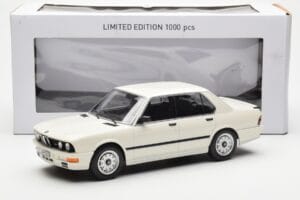 BMW M535i E28 Blanco Norev 1:18 183260 Metal - imagen 6 de 6