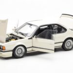 BMW M635 CSi E24 Blanco Dealer Edition AUTOart 1:18 - image 2 of 8