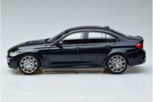BMW M3 F80 Competition Azul Norev 1:18 183236 Metal - imagen 4 de 7