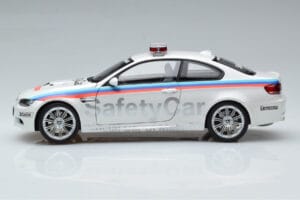 BMW M3 E92 MotoGP Safety Car 2008 Kyosho 1:18 08736GP Metal - imagen 4 de 7