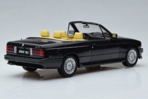 BMW M3 E30 Descapotable Negro Otto 1:18 OT1012 Resina - imagen 2 de 6