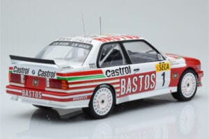 BMW M3 E30 Bastos #1 R. Ravaglia / E. Pirro / E. Van de Poele 24 Hours of Spa 1991 IXO 1:18 18RMC081A Metal - imagen 2 de 6