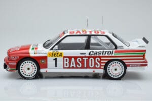 BMW M3 E30 Bastos #1 R. Ravaglia / E. Pirro / E. Van de Poele 24 Hours of Spa 1991 IXO 1:18 18RMC081A Metal - imagen 3 de 6