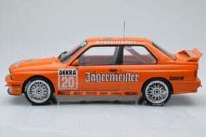 BMW M3 E30 Jagermeister #20 W. Gardner DTM Nurburgring 1992 IXO 1:18 18RMC082B Metal - imagen 3 de 6