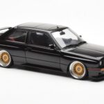 BMW M3 E30 Sport Evolution Negro Custom Wheels AUTOart 1:18 - image 6 of 8
