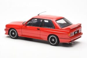 BMW M3 E30 Sport Evolution Cecotto Edition Rojo AUTOart 1:18 70566 Metal - imagen 7 de 8