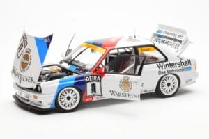 BMW M3 E30 #11 S. Soper Warsteiner DTM 1991 AUTOart 1:18 89146 Metal - imagen 2 de 8
