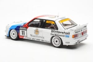 BMW M3 E30 #11 S. Soper Warsteiner DTM 1991 AUTOart 1:18 89146 Metal - imagen 7 de 8