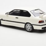 BMW M3 E36 Lightweight Blanco Otto 1:18 - image 5 of 6