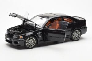 BMW M3 E46 Negro AUTOart 1:18 70541 Metal - imagen 2 de 8