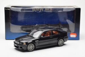 BMW M3 E46 Negro AUTOart 1:18 70541 Metal - imagen 8 de 8
