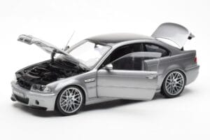 BMW M3 E46 CSL Gris Kyosho 1:18 80430302734 Metal - imagen 2 de 8