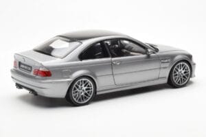 BMW M3 E46 CSL Gris Kyosho 1:18 80430302734 Metal - imagen 3 de 8