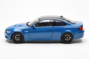BMW M3 E92 Laguna Seca Blue Kyosho 1:18 08734LBL Metal - imagen 4 de 8