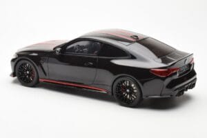 BMW M4 G82 CSL Sapphire Negro GT Spirit 1:18 GT904 Resina - imagen 5 de 6