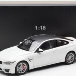 BMW M4 F82 Frozen Brilliant Blanco Paragon 1:18 PA-97101 - image 8 of 8