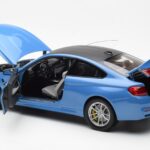 BMW M4 F82 Yas Marina Azul Paragon 1:18 PA-97102 - image 5 of 8
