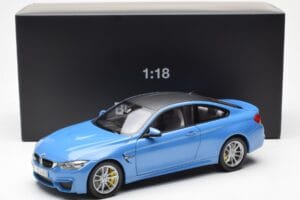 BMW M4 F82 Yas Marina Azul Paragon 1:18 PA-97102 Metal - imagen 8 de 8