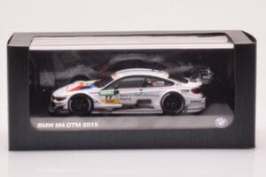 BMW M4 F82 #77 M. Tomczyk BMW M Performance Parts DTM 2015 Minichamps 1:43 80422405594 Metal - imagen 4 de 4