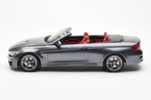 BMW M4 F83 Descapotable Gris GT Spirit 1:18 GT081 Resina - imagen 3 de 6