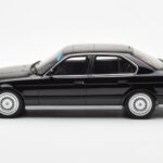 BMW M5 E34 Negro Otto 1:18 - image 3 of 6