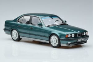 BMW M5 E34 Cecotto Edition Verde Otto 1:18 OT968 Resina - imagen 4 de 6