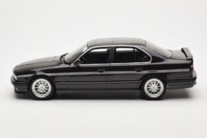 BMW M5 E34 Hartge H5 V12 Diamond Negro Metallic Otto 1:18 OT362 Resina - imagen 3 de 6