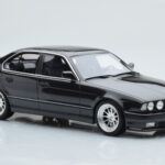 BMW M5 E34 Hartge Negro Otto 1:18 - image 6 of 6