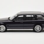 BMW M5 E34 Touring Diamond Negro Otto 1:18 - image 3 of 6