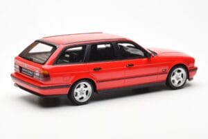 BMW M5 E34 Touring Rojo Otto 1:18 OT951 Resina - imagen 2 de 6