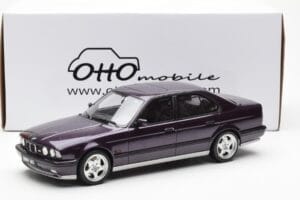 BMW M5 E34 Violeta Otto 1:18 OT106 Resina - imagen 6 de 6