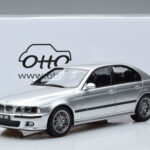 BMW M5 E39 Plata Otto 1:18 - image 7 of 7