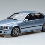 BMW M5 E39 Silverwater Azul Otto 1:18