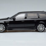 BMW M5 E61 Touring Negro Otto 1:18 - image 3 of 6