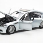 BMW M5 F10 Silverstone Plata Paragon 1:18 80432186353 - image 2 of 8