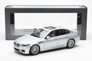 BMW M5 F10 Silverstone Plata Paragon 1:18 80432186353 Metal - imagen 8 de 8