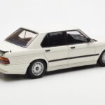 BMW M535i E28 Alpine Blanco AUTOart 1:18 - image 3 of 10