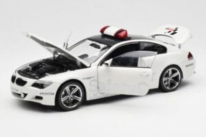 BMW M6 E63 MotoGP Safety Car 2006 Kyosho 1:18 08707GPB Metal - imagen 2 de 8