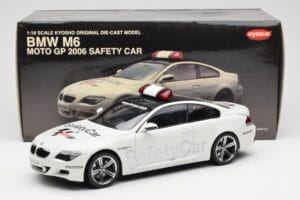 BMW M6 E63 MotoGP Safety Car 2006 Kyosho 1:18 08707GPB Metal - imagen 8 de 8