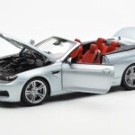 BMW M6 F12 Cabriolet Silverstone Plata II Paragon 1:18 - image 2 of 8