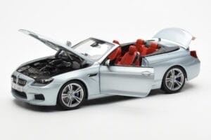BMW M6 F12 Cabriolet Silverstone Plata II Paragon 1:18 80432253656 Metal - imagen 2 de 8