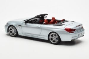 BMW M6 F12 Cabriolet Silverstone Plata II Paragon 1:18 80432253656 Metal - imagen 7 de 8
